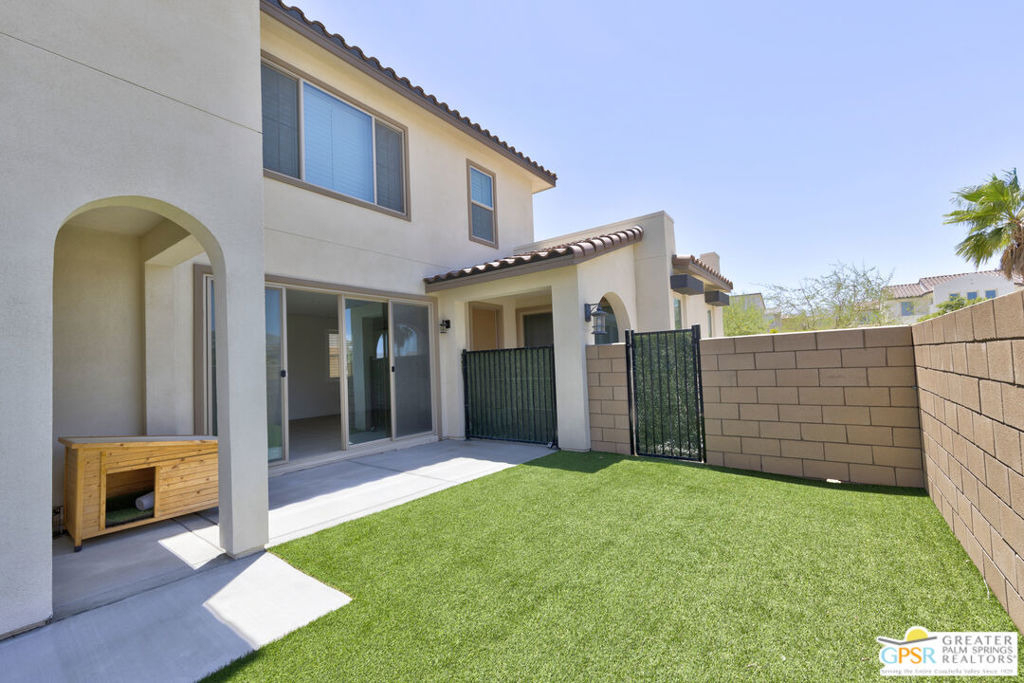 35923 Hinksey Street - Photo 32