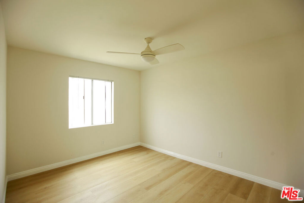 833 S Orange Grove Avenue - Photo 6
