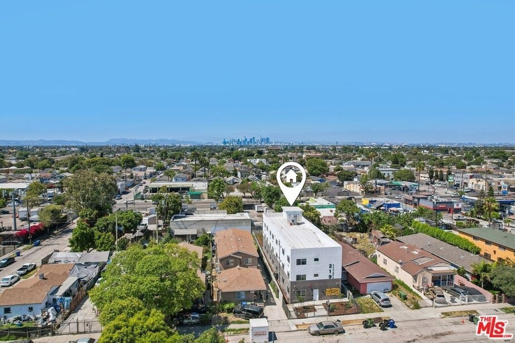 219 E 87th Street - Photo 30