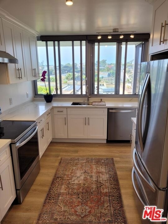 8701 Delgany Avenue - Photo 15