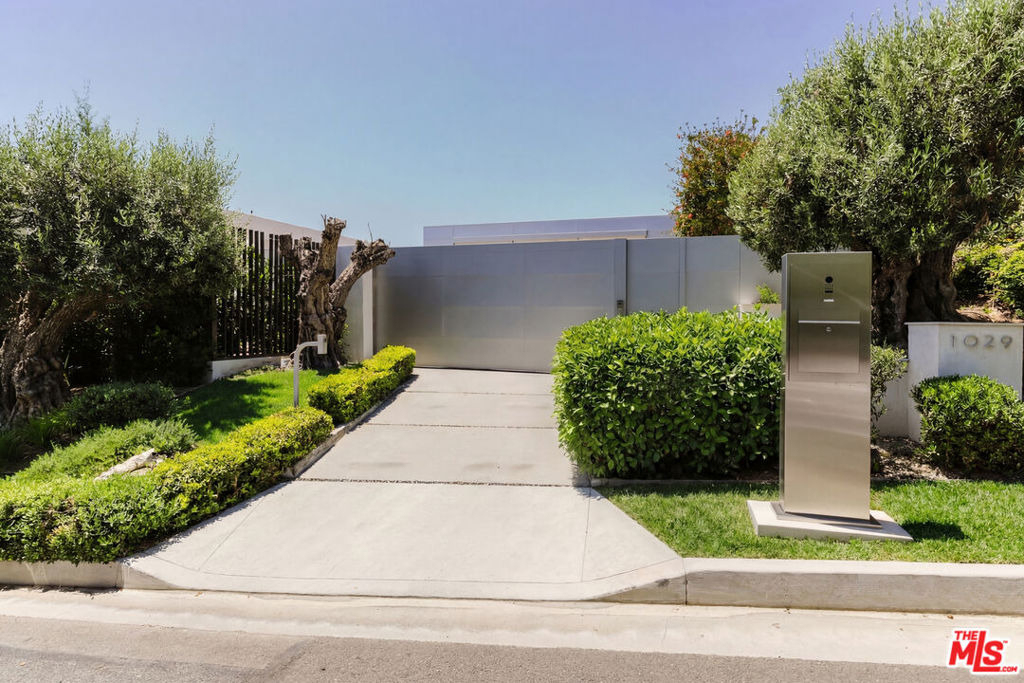 1029 Wallace - Photo 30