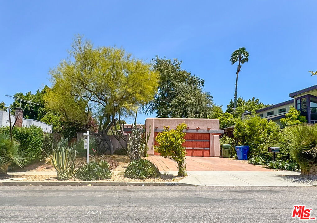 3124 Veteran Avenue - Photo 37