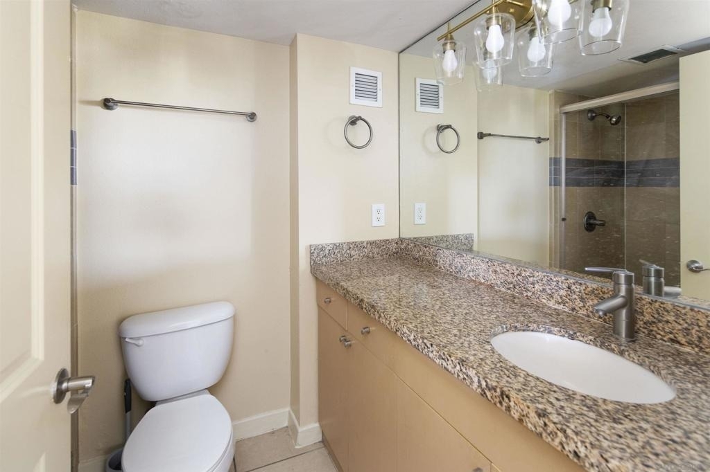 801 National City Blvd - Photo 9
