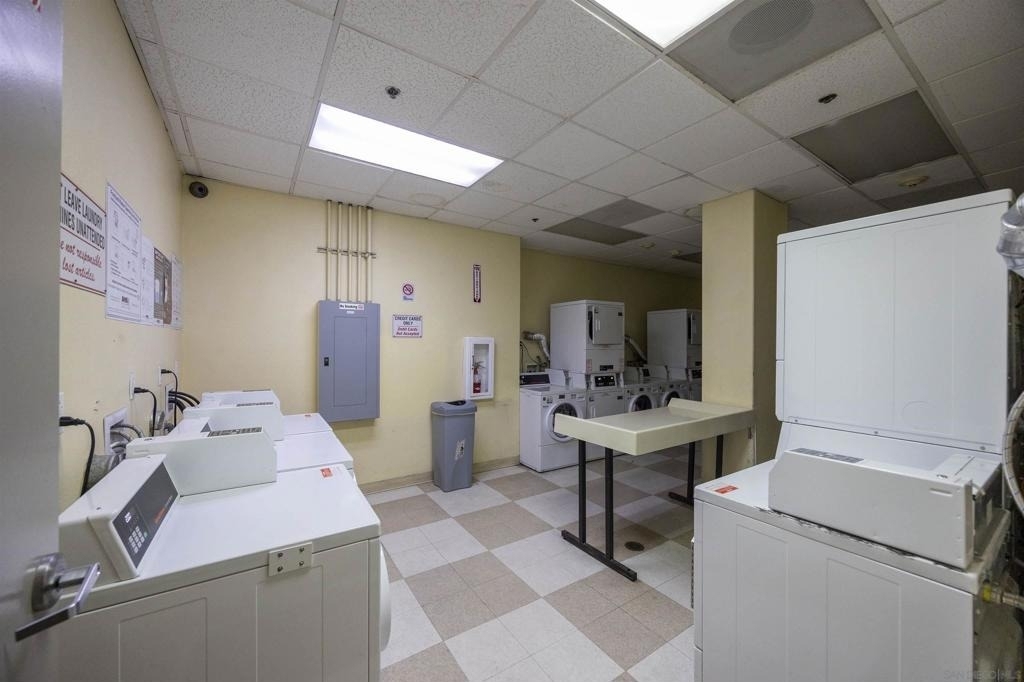 801 National City Blvd - Photo 20