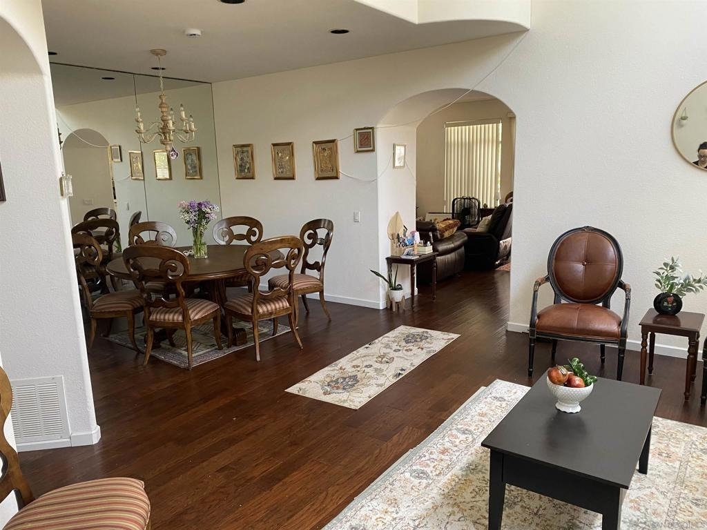 4534 Da Vinci St - Photo 3