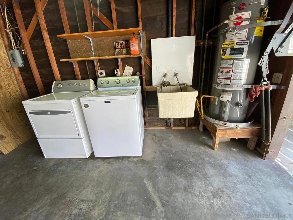 1475 Tarbox St - Photo 23