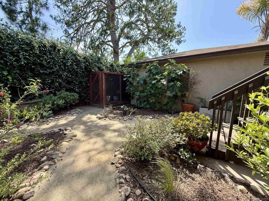 4221 Hill - Photo 33