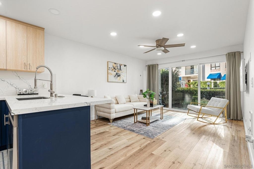 8308 Regents Rd - Photo 1