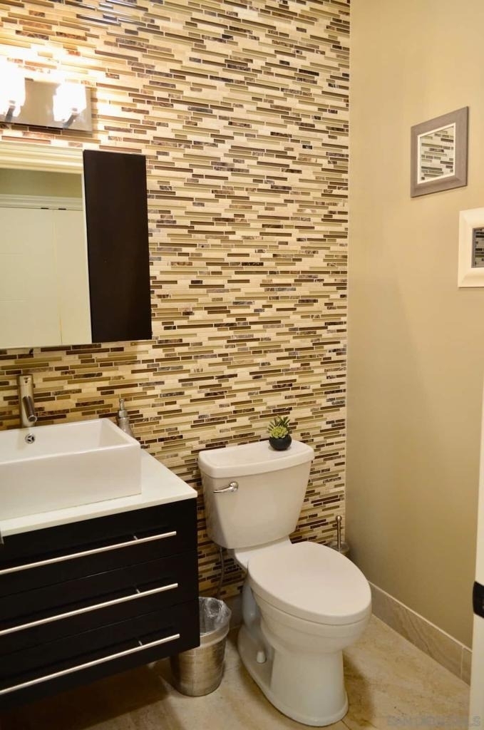 1235 Neptune Ave - Photo 6