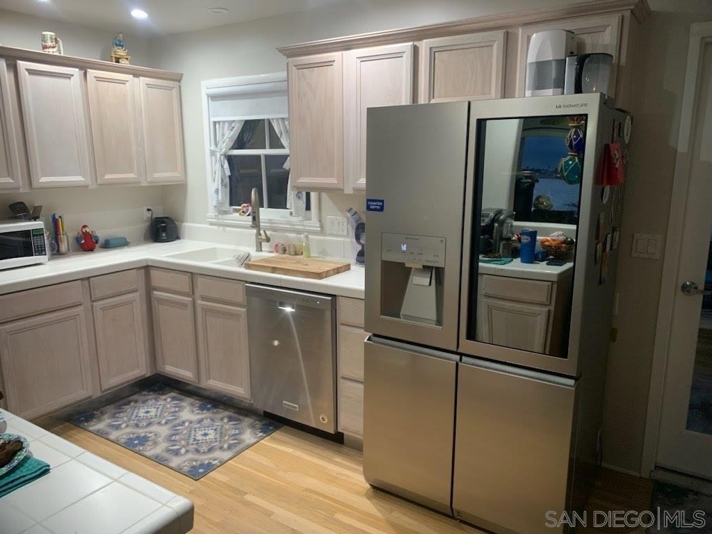 3403 Riviera - Photo 8