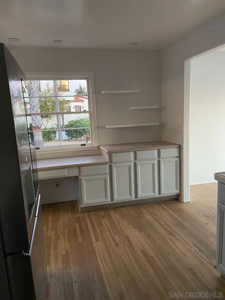 3403 Riviera - Photo 2