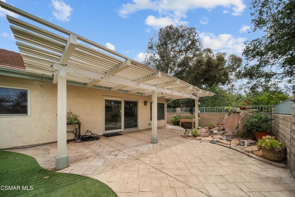 561 Walter Avenue - Photo 38