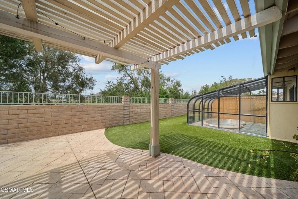 561 Walter Avenue - Photo 36