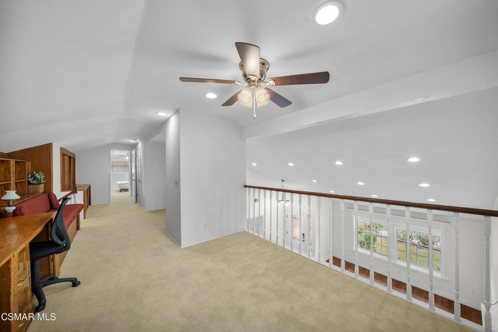 561 Walter Avenue - Photo 21