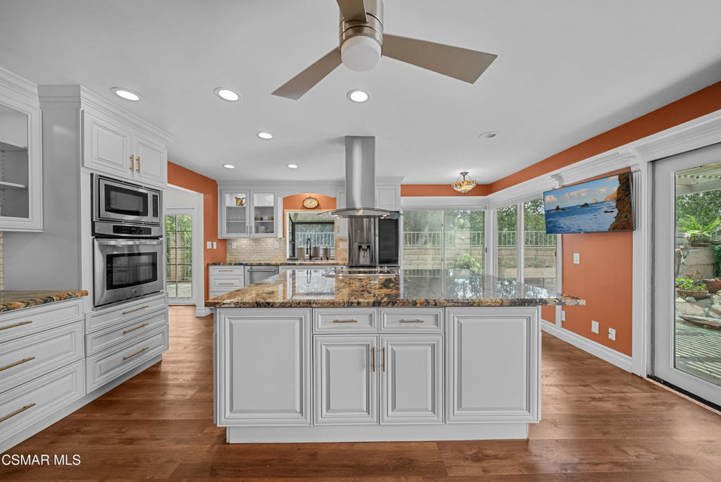 561 Walter Avenue - Photo 15