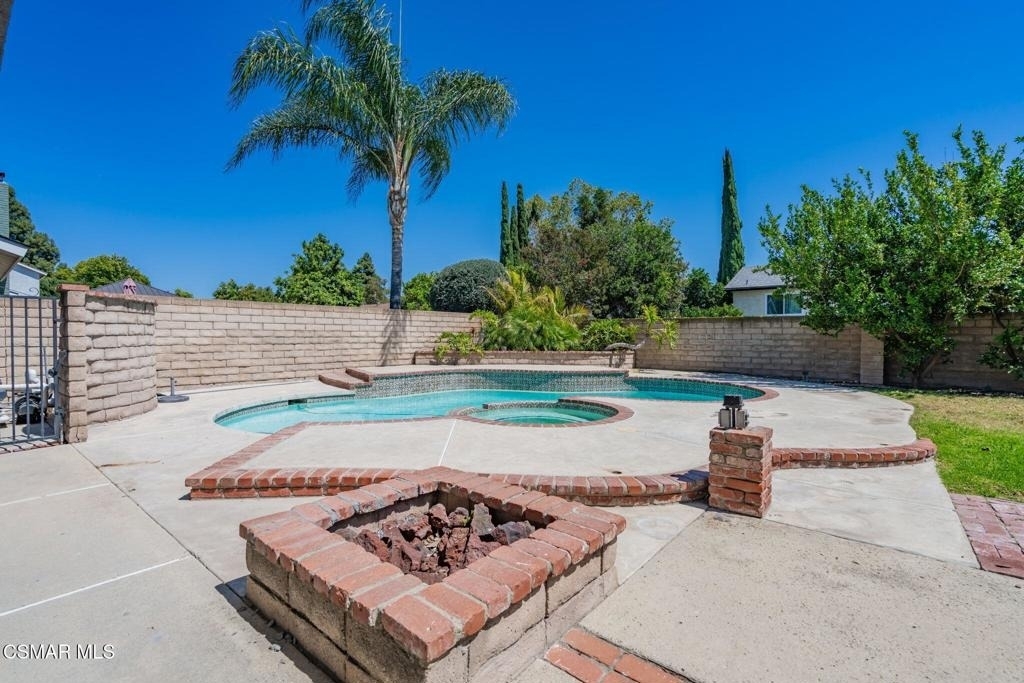 2358 Shergra Place - Photo 4