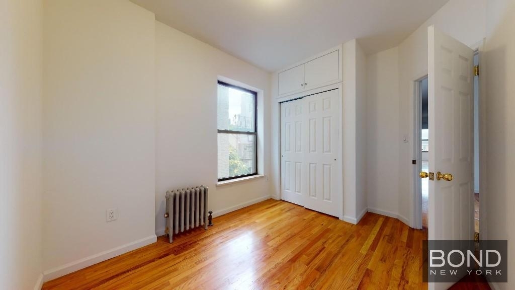 East 1st Street - Photo 3