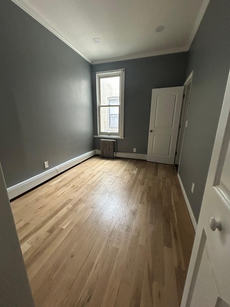 298 Cooper Street - Photo 8