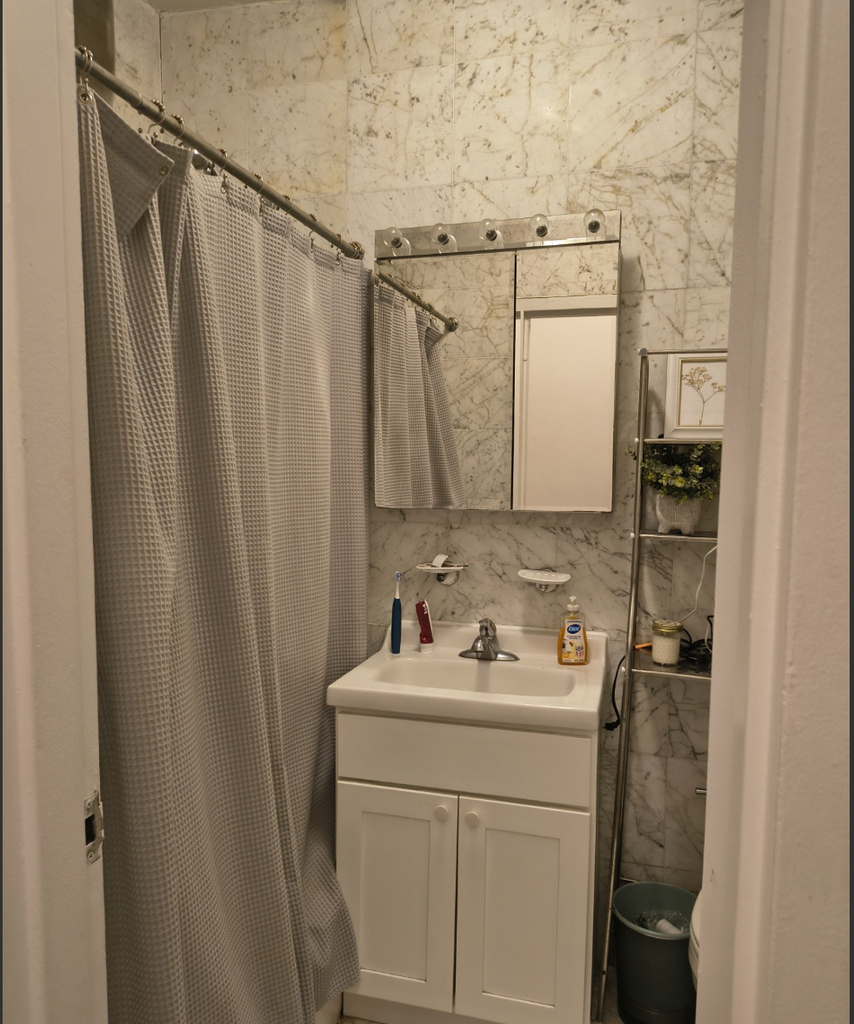 172 East 91st Street - Photo 6