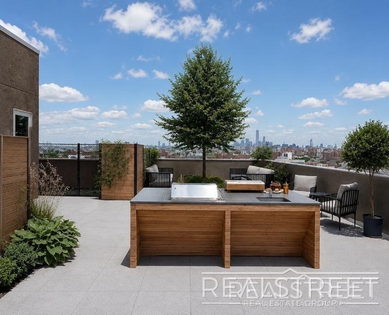 962 Bushwick Avenue - Photo 7