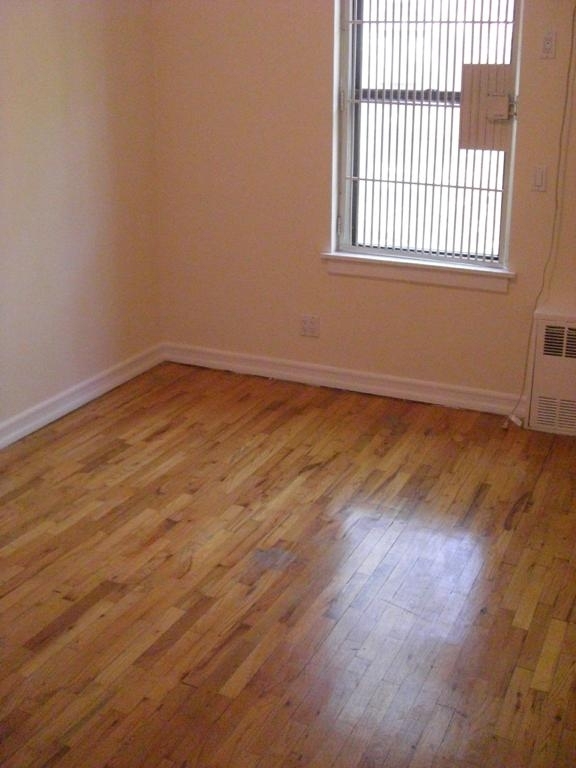 East 84th Street - Photo 3