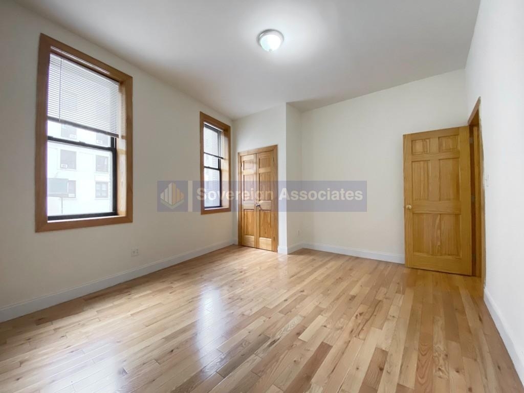280 Fort Washington Avenue - Photo 1