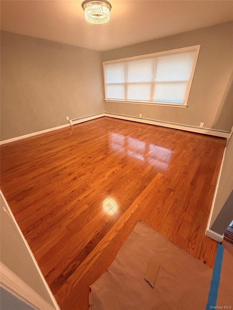 147-15 225th Street - Photo 3