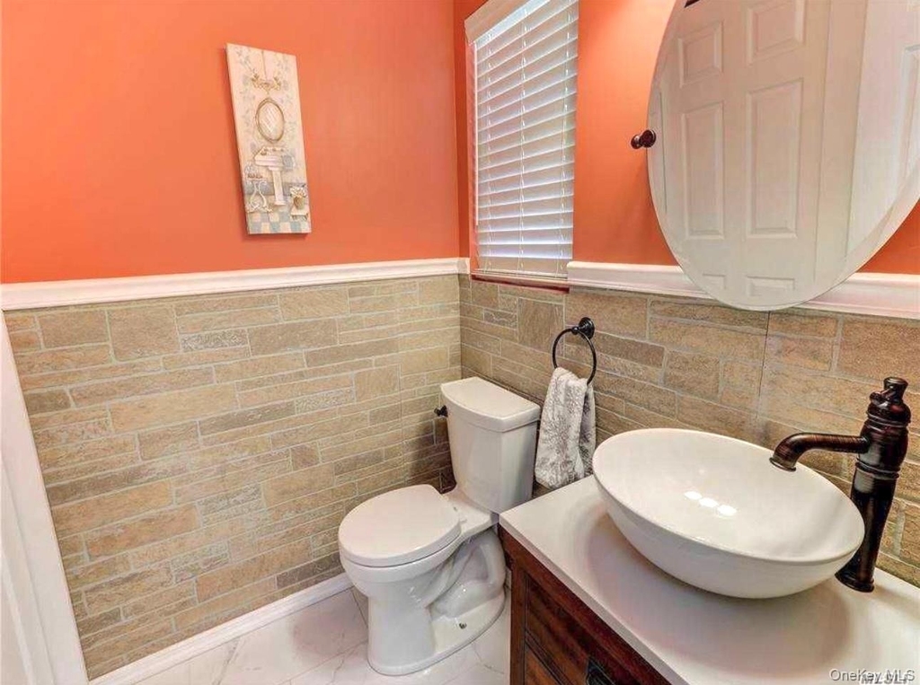 15 Manors Drive - Photo 4