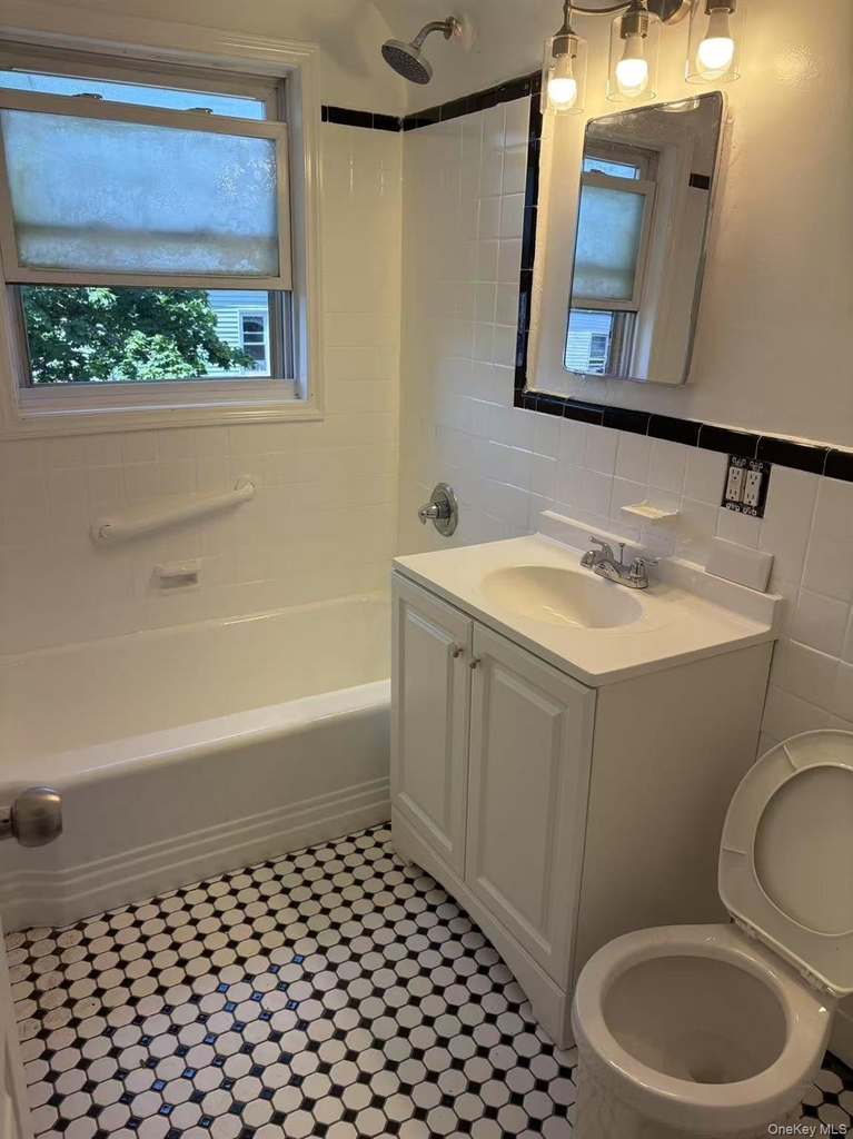 87-11 57th Avenue - Photo 12
