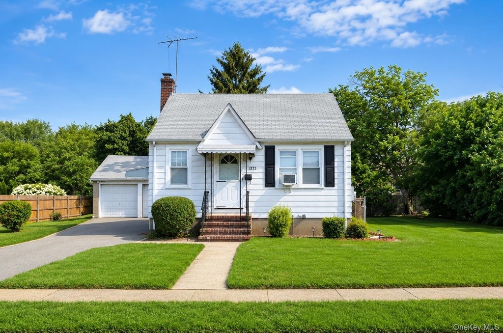 1777 Stone Avenue - Photo 3