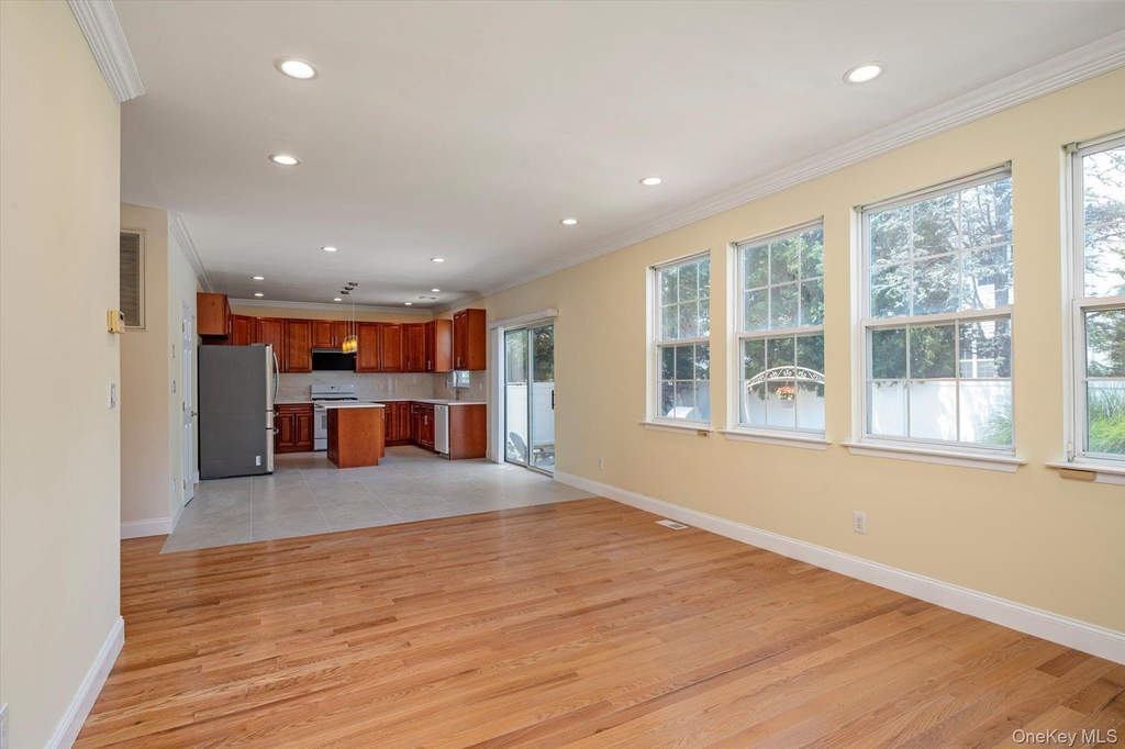 23 Honeysuckle Court - Photo 12