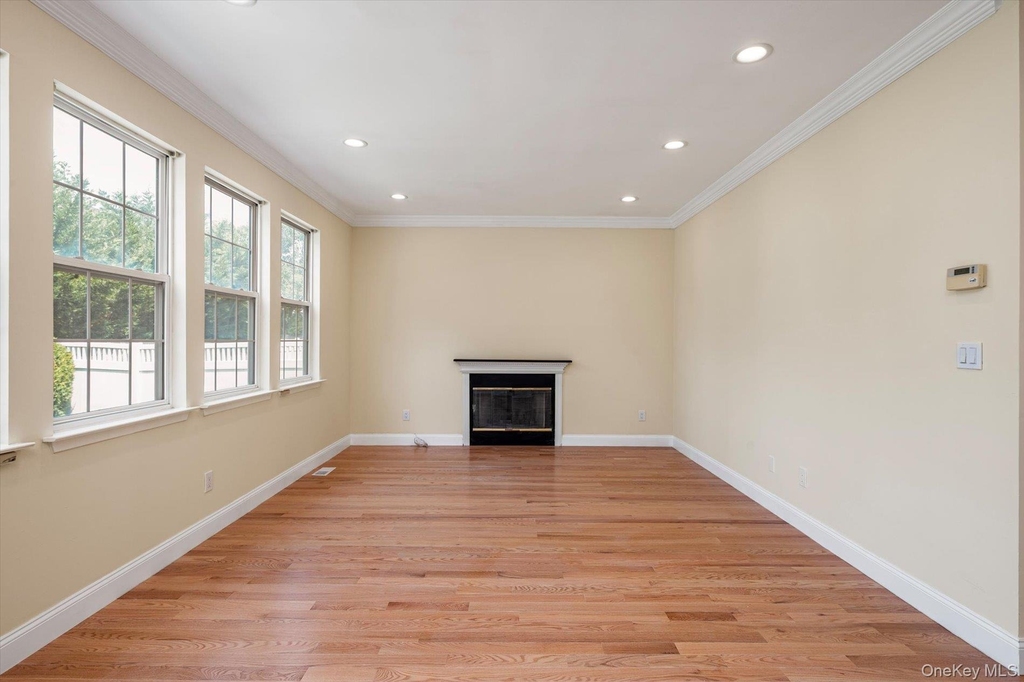 23 Honeysuckle Court - Photo 10