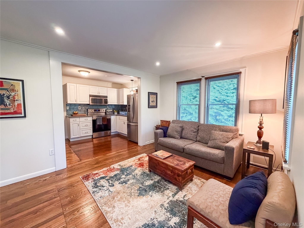 6 Henry Street - Photo 4
