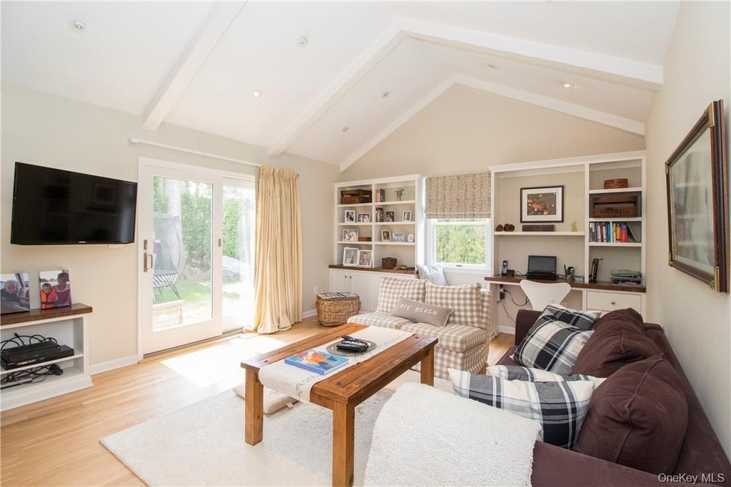 4 Dalphin Drive - Photo 10