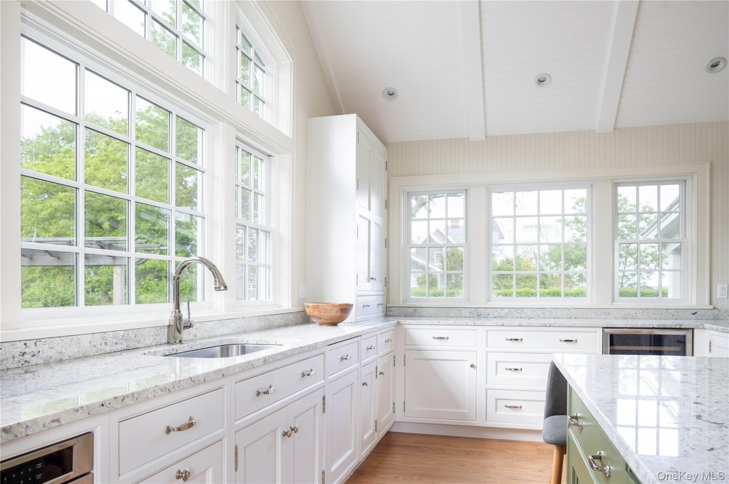 2395 Jackson Street - Photo 1
