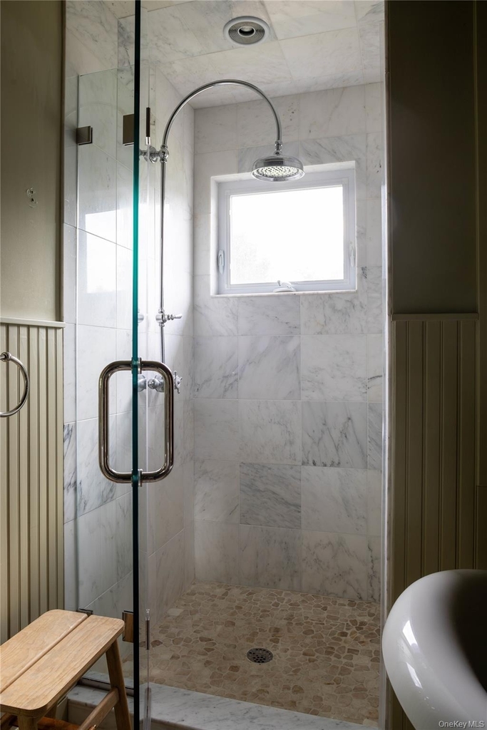 2395 Jackson Street - Photo 11