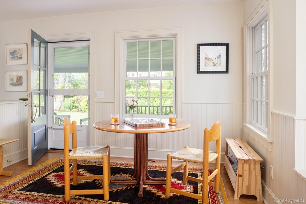 2395 Jackson Street - Photo 3