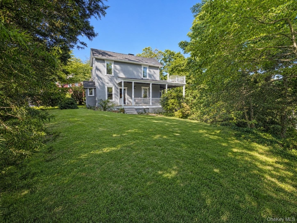 207 Prospect Avenue - Photo 0