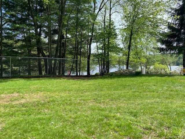 739 Lake View Drive - Photo 13