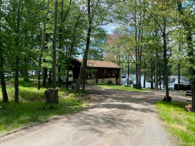 739 Lake View Drive - Photo 0