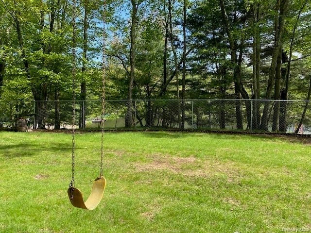 739 Lake View Drive - Photo 14