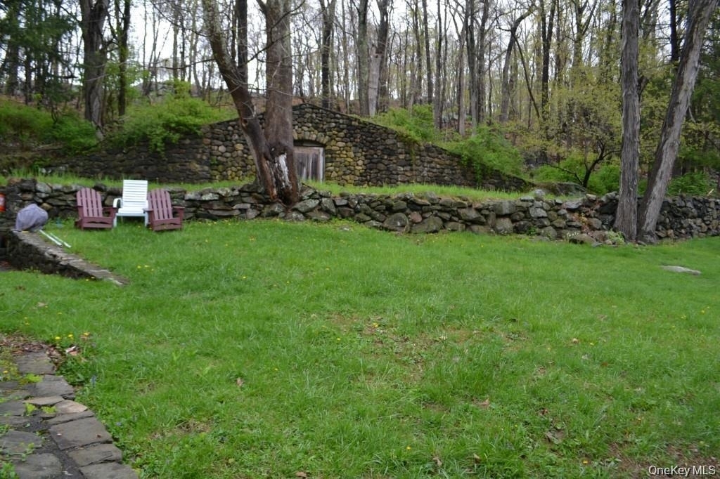 205 Waccabuc Road - Photo 8