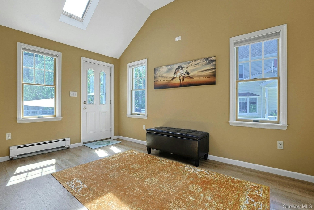 1 Grover Avenue - Photo 8