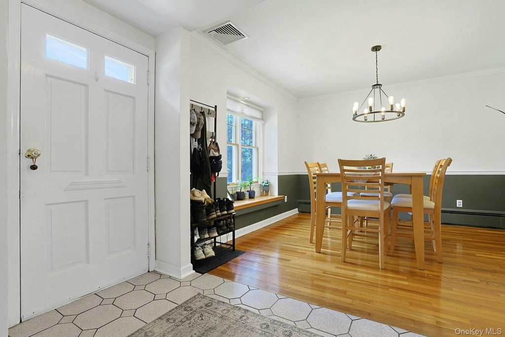 1 Grover Avenue - Photo 15
