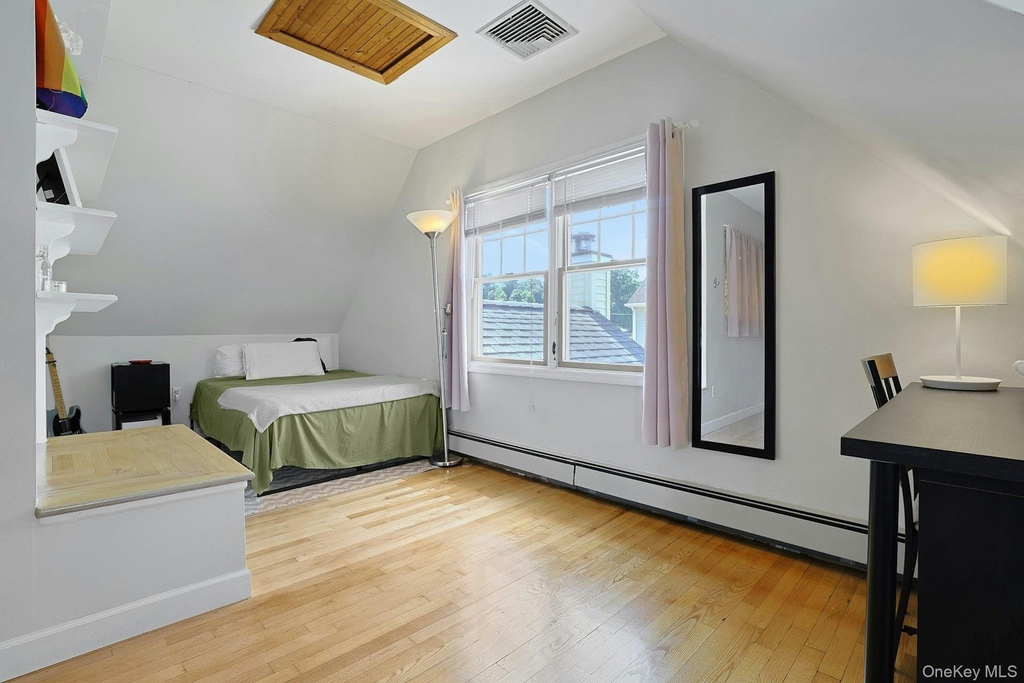 1 Grover Avenue - Photo 20