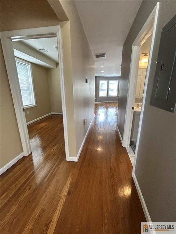 586 Jacques Street - Photo 11