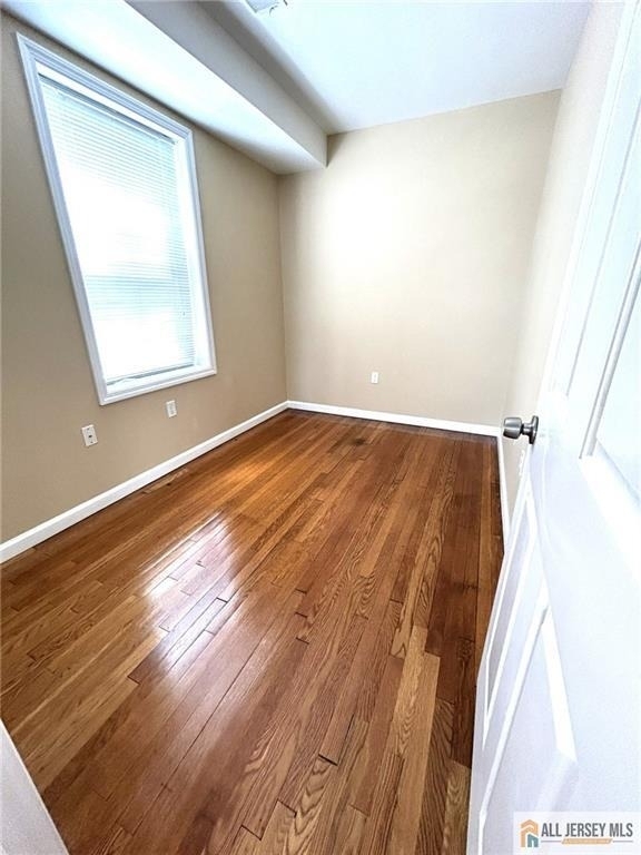 586 Jacques Street - Photo 13