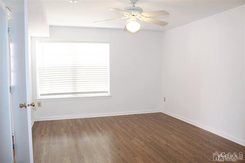306 Plymouth Road - Photo 11