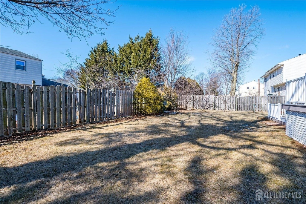 79 Beechwood Avenue - Photo 34