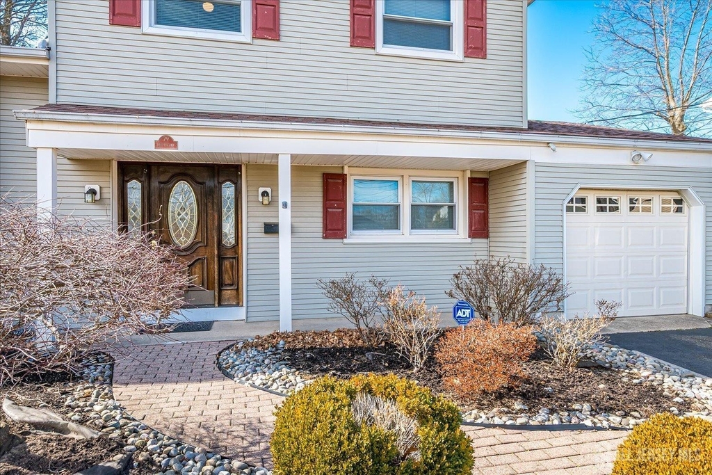 79 Beechwood Avenue - Photo 2